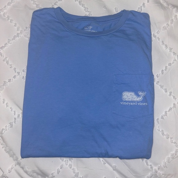 Vineyard Vines Men’s Short Sleeve Shirt - Picture 2 of 4